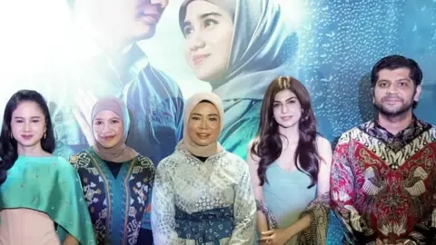 How a Man’s Affair with His Wife’s Mother Became a Viral Film in Indonesia